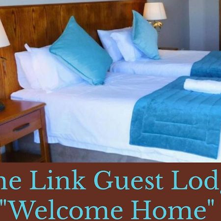 The Link Guest Lodge Kempton Park Exterior foto
