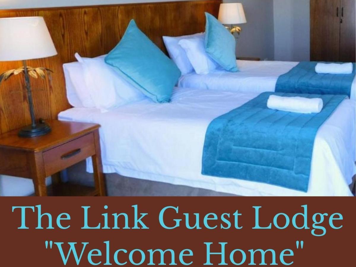 The Link Guest Lodge Kempton Park Exterior foto